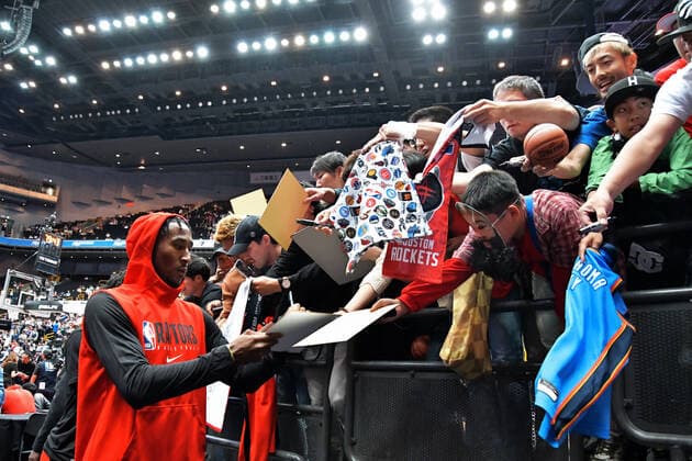 Japanese fans celebrate during match between Houston Rockets and Toronto Raptors of the NBA, Basketball Herren, USA Japan Games in Saitama, Japan on Tuesday, October 8, 2019.  TKP2019100801 KEIZOxMORI