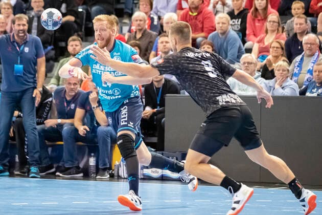 SG Flensburg-Handewitt vs HC PPD Zagreb, Handball, VELUX EHF Champions League Gruppenphase, Flensburg; 09.10.19 Jim Gottfridsson (SG Flensburg-Handewitt, 24) gegen Tin Kontrec (HC PPD Zagreb, 09) Copyright: xBEAUTIFULxSPORTS MarioxM.xKobergx