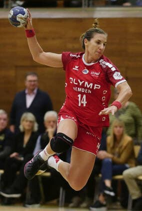Bietigheim , Handball Bundesliga , SG BBM Bietigheim vs. FSV Mainz 05 , Karolina Kudlacz - Gloc ( BBM )