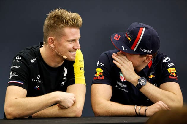 Sport Bilder des Tages Motorsports: FIA Formula One World Championship, WM, Weltmeisterschaft 2019, Grand Prix of Japan, 27 Nico Hulkenberg (GER, Renault F1 Team), 33 Max Verstappen (NLD, Aston Martin Red Bull Racing), Suzuka Japan