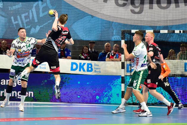 10.10.2019 - Handball - 1. Bundesliga DKB HBL - Saison 2019 2020 - 08. Spieltag: HC Erlangen Metropolregion Nürnberg HCE - FA Göppingen - OGo - Antonio Metzner (27, HC Erlangen HCE )