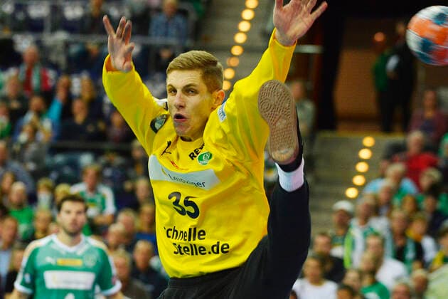 LIQUI MOLY Handball-Bundesliga 2019 2020, 9. Spieltag, SC DHfK Leipzig vs. HBW Balingen-Weilstetten (10.10.2019) Parade von Joel Birlehm (Tormann DHfK Leipzig, Rueckennummmer 35) im Handball-Bundesliga-Spiel Leipzig gegen Balingen-Weilstetten Leipzig Sachsen Deutschland Arena Leipzig