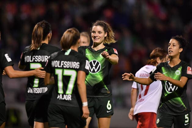 Jubel, Freuen, celebrate, happy, cheer , Goal Celebration VFL Wolfsburg 0:3, 11.10.2019, Köln (Deutschland), Fussball, Flyeralarm Frauen-Bundesliga, 1.FC Köln - VFL Wolfsburg, DFB DFL REGULATIONS PROHIBIT ANY USE OF PHOTOGRAPHS AS IMAGE SEQUENCES AND OR QUASI-VIDEO.