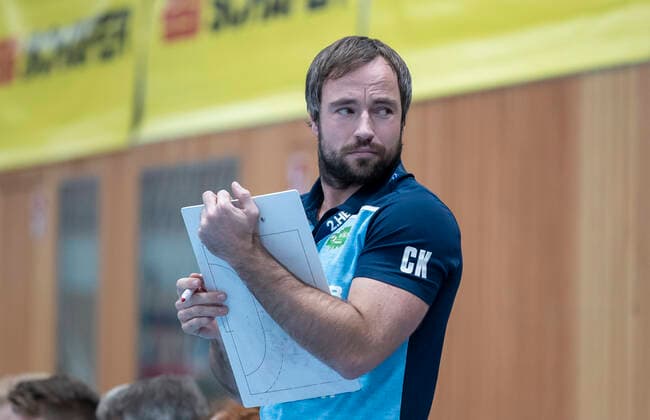 Deutschland, Würzburg, s.Oliver Arena, 11.10.2019, Handball, 2. Bundesliga, DJK Rimpar Wölfe - SG BBM Bietigheim Bild: v. l. Trainer Ceven Klatt (DJK Rimpar Wölfe) Copyright: HMBxMedia xHeikoxBecker