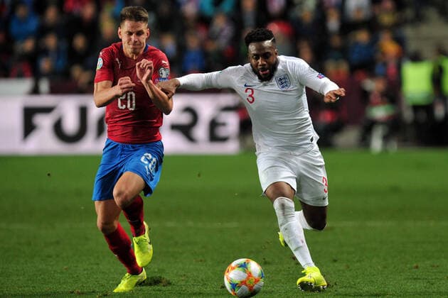 October 11, 2019, Prague, Czech Republic: DANY ROSE of England (R) fight for ball with LUKAS MASOPUST of Czech Republic during the UEFA EURO, EM, Europameisterschaft,Fussball 2020 qualifier soccer match between Czech Republic and England at Sinobo Stadium in Prague, on October 11, 2019. Soccer 2019: Czech Republic 2:1 England, EURO 2020 qualification - ZUMAr156 20191011_zap_r156_019 Copyright: xSlavekxRutax