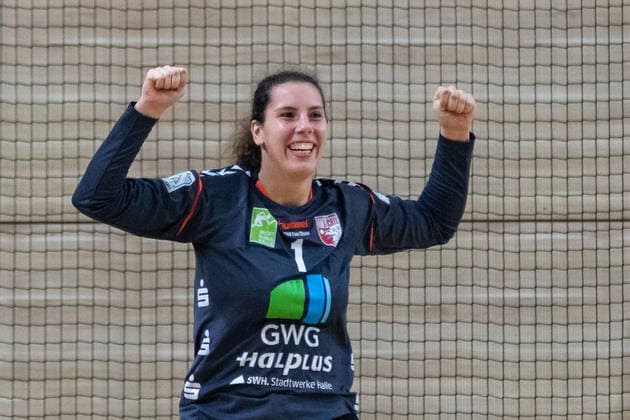 12.10.2019, Handball, Frauen, 2. Bundesliga, SV Union Halle-Neustadt - HC Roedertal, Torfrau Isabel Gois (Union Halle) jubelt nach einem parierten Wurf. Halle Erdgas Sportarena ST Deutschland