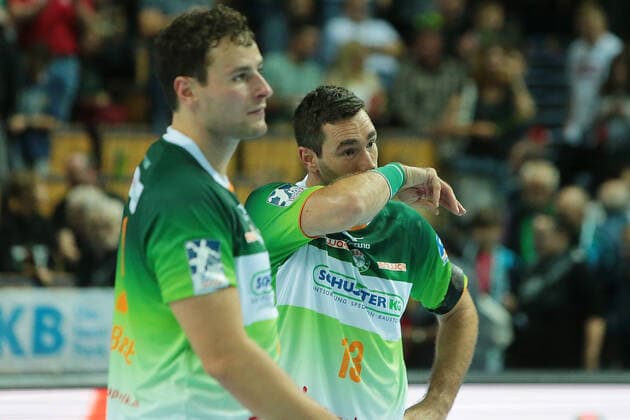 13.10.2019, xovx, Handball HBL, HSG Wetzlar - MT Melsungen emspor, v.l. Nils Torbruegge (HSG Wetzlar), Filip Mirkulovski (HSG Wetzlar) enttaeuscht, enttaeuscht schauend, dissapointed nach der Niederlage gegen Melsungen, Freisteller. (DFL DFB REGULATIONS PROHIBIT ANY USE OF PHOTOGRAPHS as IMAGE SEQUENCES and or QUASI-VIDEO) Wetzlar