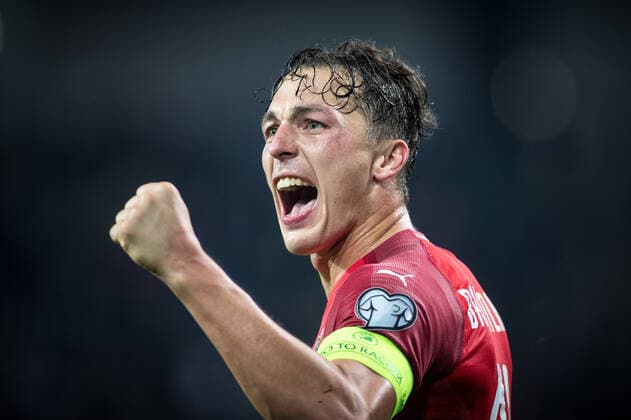 Bilder des Jahres 2019, Sport 10 Oktober Sport Themen der Woche KW41 Sport Bilder des Tages SOCCER - UEFA EURO, EM, Europameisterschaft,Fussball 2020 quali, SLO vs AUT LJUBLJANA,SLOVENIA,13.OCT.19 - SOCCER - UEFA European Championship, EM, Europameisterschaft 2020, European Qualifiers, OEFB international match, Länderspiel, Nationalmannschaft Slovenia vs Austria. Image shows the rejoicing of Julian Baumgartlinger (AUT). GEPAxpictures xMaticxKlansek
