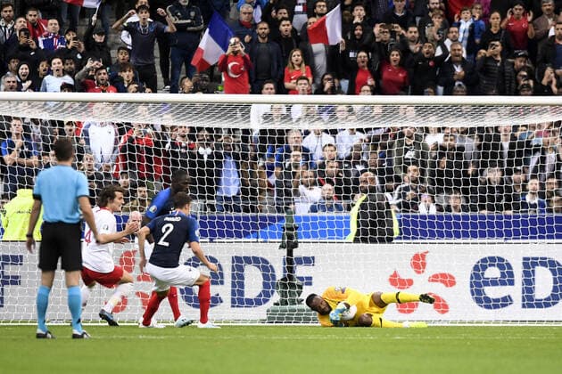 16 STEVE MANDANDA (FRA) FOOTBALL : France vs Turquie - Qualifications Euro 2020 - 14 10 2019 AnthonyBIBARD FEP Panoramic 