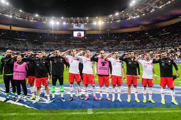 Sport Bilder des Tages Turkey celebrate a point during the UEFA EURO, EM, Europameisterschaft,Fussball 2020 qualifier group C qualifying match between France v Turkye at Stade de France on October 14, 2019 in Paris, France UEFA EURO 2020 qualifier group H 2019 2020 xVIxANPxSportx xGerritxvanxKeulenxIVx 203559629