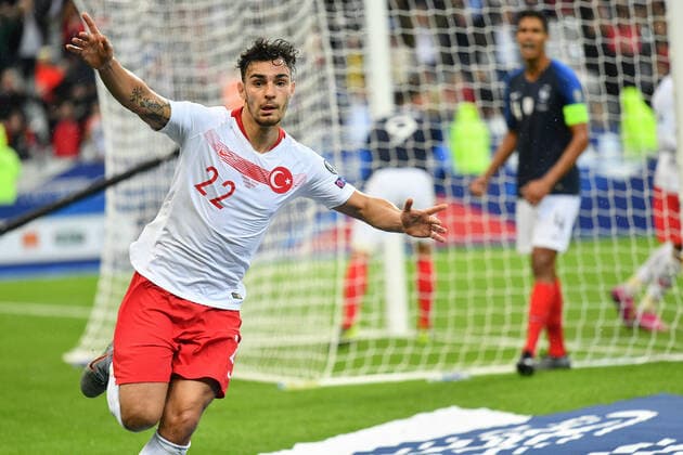 FRANCE TURKEY EURO 2020 Kaan Ayhan celebrates equalization in the France-Turkey match on 14 October 2019 at the Stade de France for the Euro 2020 qualifications.  JulienxMattiax xLexPictorium LePictorium0216552  imagoximages LexPictorium imago images 94117326