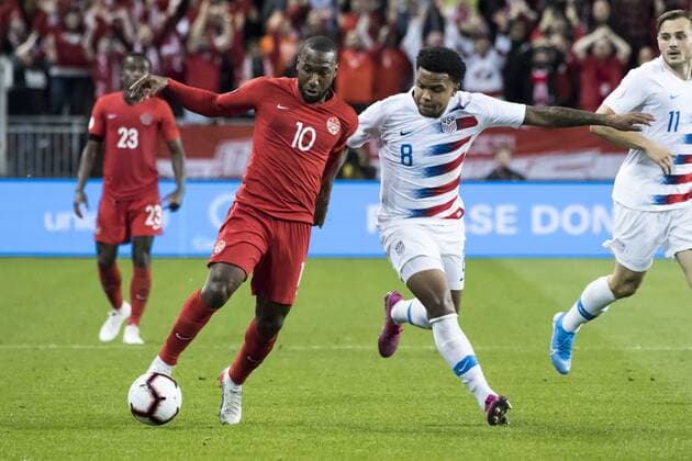 October 15, 2019, Toronto, Ontario, Canada: Weston McKennie (8) and David Hoilett (10) in action during the Canada vs USA - Nations League qualifier game Canada vs USA - Nations League qualifier - ZUMAm154 20191015_zap_m154_038 Copyright: xAngelxMarchinix