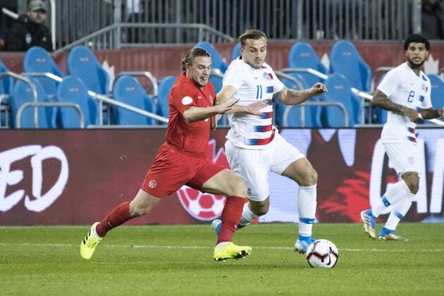 October 15, 2019, Toronto, Ontario, Canada: Jordan Morris (11) and Samuel Piette (6) in action during the Canada vs USA - Nations League qualifier game Canada vs USA - Nations League qualifier - ZUMAm154 20191015_zap_m154_040 Copyright: xAngelxMarchinix
