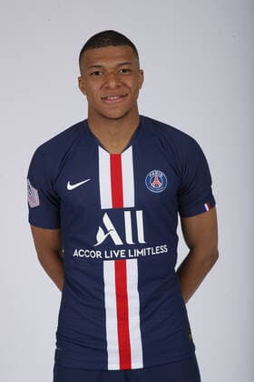 KYLIAN MBAPPE FOOTBALL : Presentation - Paris st germain - Photo Officielle -14 10 2019 PANORAMIC PSG 