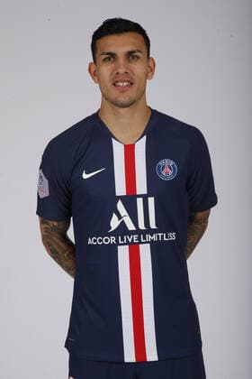 LEANDRO PAREDES FOOTBALL : Presentation - Paris st germain - Photo Officielle -14 10 2019 PANORAMIC PSG 