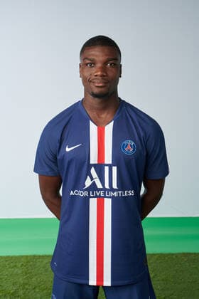LOIC MBE SOH FOOTBALL : Presentation - Paris st germain - Photo Officielle -14 10 2019 PANORAMIC PSG 