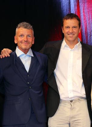 DSV Einkleidung mit Verleihung des Goldenen Ski Mathias Berthold und Werner Schuster werden als Erfolgstrainer verabschiedet Laupheim Deutschland Kässbohrer Zentrale