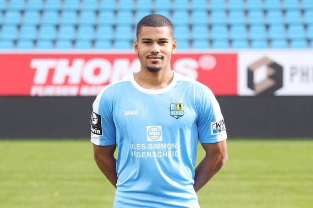 Teampraesentation Chemnitz Fussball 3.Liga Noah Awuku; Chemnitzer FC; 3.Liga, Porträttermin 2019 2020 , Chemnitz, 16.10.2019, Stadion Chemnitz, Fussball ,