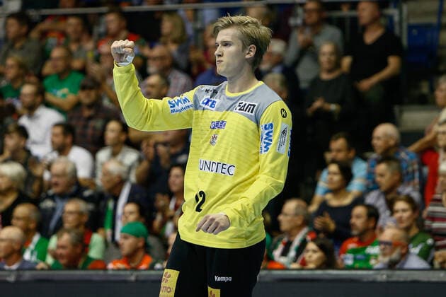 17.10.2019, xtgx, Handball Liqui Moly HBL, SC Magdeburg - TVB Stuttgart emspor, v.l. Tobias Thulin (Magdeburg, 12) Jubelt über gehaltenen Ball, abgewehrt, gehalten, Torhüter GETEC Arena