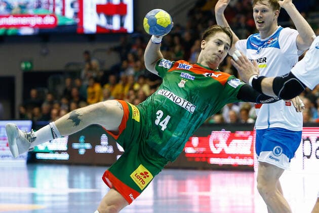 17.10.2019, xtgx, Handball Liqui Moly HBL, SC Magdeburg - TVB Stuttgart emspor, v.l. Michael Damgaard (Magdeburg, 34) wirft Tor, Torschütze, erzielt Tor, Treffer, scores the goal GETEC Arena