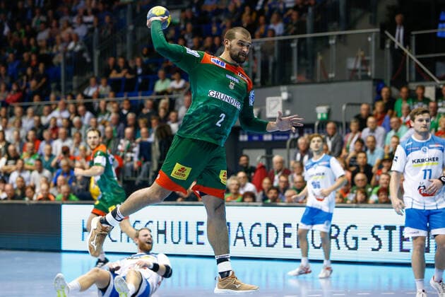17.10.2019, xtgx, Handball Liqui Moly HBL, SC Magdeburg - TVB Stuttgart emspor, v.l. Zeljko Musa (Magdeburg, 2) wirft Tor, Torschütze, erzielt Tor, Treffer, scores the goal GETEC Arena