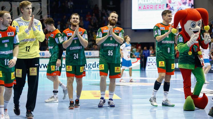 17.10.2019, xtgx, Handball Liqui Moly HBL, SC Magdeburg - TVB Stuttgart emspor, v.l. Magdeburg um Moritz Preuss (Magdeburg, 95) Jubel über den Sieg, Jubel nach Spielende GETEC Arena