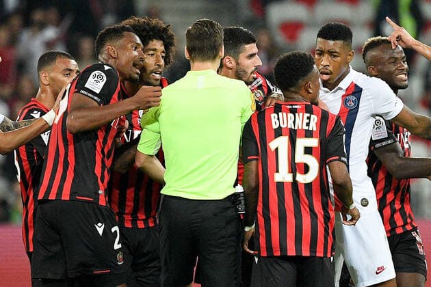 COLERE - ALTERCATION - 29 CHRISTOPHE HERELLE (NICE) - 04 DANTE (NICE) - 08 PIERRE LEES MELOU (NICE) - 03 PRESNEL KIMPEMBE (PSG) FOOTBALL : Nice vs Paris SG - Ligue 1 Conforama - 18 10 2019 FEP Panoramic 