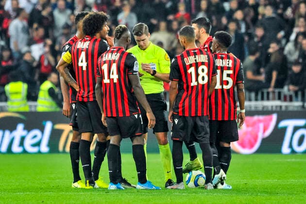 Francois Letexier (arbitre) - Dante (OGC Nice) - Ignatius Ganago (OGC Nice) - Alexis Claude Maurice (OGC Nice) - Patrick Burner (OGC Nice) FOOTBALL : OGC nice vs PSG - Ligue 1 conforama - Nice - 18 10 2019 NorbertScanella PanoramiC 