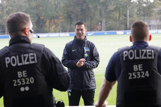 Sport Themen der Woche KW43 Sport Bilder des Tages Berlin, Sportpark, GER, 1.FBL, Hertha BSC, Saison 2019 2020, Training, Foto:Ante Covic, Chef Trainer