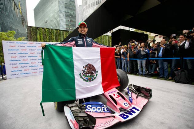 Sport Bilder des Tages October 23, 2019: EUM20191023DEP01.JPG.CIUDAD DE MEXICO. MotoringAutomovilismo- Sergio Perez.- 23 de octubre de 2019. El piloto Sergio Perez senala que penso que la Formula 1 no iba a regresar a Mexico. El mexicano correra en el Gran Premio de Mexico el 27 de octubre de 2019. Foto: Agencia EL UNIVERSALGerman EspinosaEELG Latin News: October 23, 2019 Copyright: xElxUniversalx