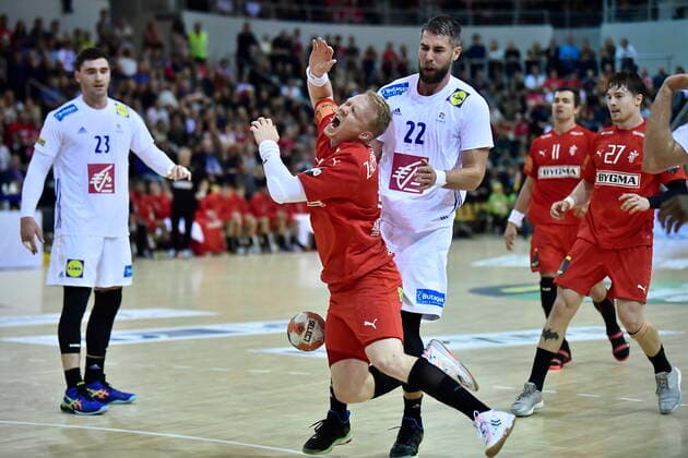 Anders Zachariassen og Luka Karabatic. Herrehaandbold Golden League: Danmark - Frankrig i Ceres Arena torsdag den 24. oktober 2019. , Aarhus Denmark Copyright: BoxAmstrupx cop101 spdk20191024-203854-L