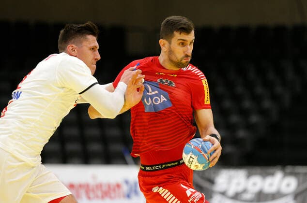 HANDBALL - AUT vs SRB, friendly match GRAZ,AUSTRIA,25.OCT.19 - HANDBALL - OEHB international match, Länderspiel, Nationalmannschaft Austria vs Serbia, test match. Image shows Janko Bozovic (AUT). GEPAxpictures xDavidxRodriguez