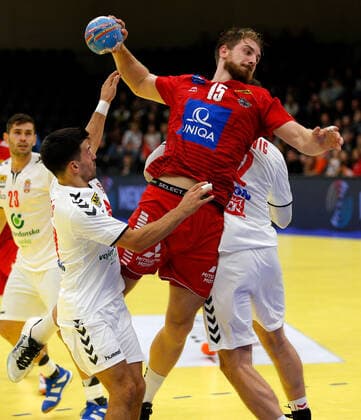 HANDBALL - AUT vs SRB, friendly match GRAZ,AUSTRIA,25.OCT.19 - HANDBALL - OEHB international match, Länderspiel, Nationalmannschaft Austria vs Serbia, test match. Image shows Fabian Posch (AUT). GEPAxpictures xDavidxRodriguez