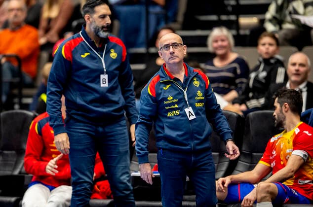 Jordi Ribera Romas of Spain during the men s Handball Golden League Match between France and Spain at Gigantium Arena, Aalborg, Denmark, Saturday Oct. 26, 2019. Frankrig vinder efter straffekast. , Aalborg Copyright: FotografxRenéxSchütze RenéxSchützex cop104 spdk20191026-155235-L