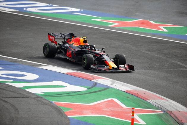 Thai driver Alexander Albon of the Red Bull team participates in the third practice session of the Formula One Grand Prix of Mexico at the Hermanos Rodríguez Racetrack in Mexico City, Mexico 26 October 2019. The Grand Prix of Mexico will take place on 27 October. Mexican Formula One Grand Prix !ACHTUNG: NUR REDAKTIONELLE NUTZUNG!  Copyright: xFranciscoxGuascox JJPANA6751 20191026-637077234861828633