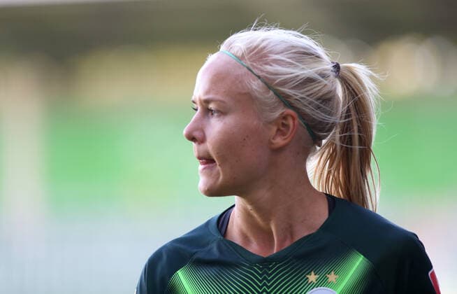 Wolfsburg vs Essen, BL Frauen Wolfsburg, Deutschland 26.10.2019, FUßBALL - VfL Wolfsburg vs SGS Essen, Flyeralarm Frauen Bundesliga, Saison 2019 20. Pernille Harder (VfL Wolfsburg) Wolfsburg