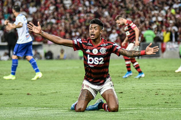 Flamengo x CSA RIO DE JANEIRO, RJ - 27.10.2019: FLAMENGO X CSA - Bruno Henrique during Flamengo vs CSA, match valid for the 28th round of the Brazilian Championship, held at Maracanã stadium, located in the city of Rio de Janeiro, this Sunday (28). (Photo: Nayra Halm Fotoarena) x1820658x  NayraxHalm