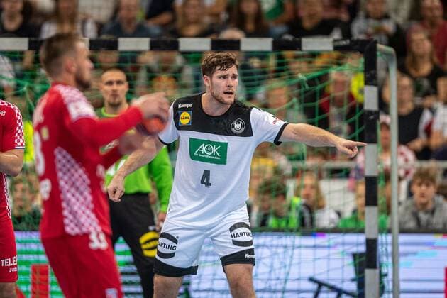 Handball Hannover 26.10.2019 Tag des Handballs DHB Länderspiel Deutschland (GER) - Kroatien (CRO) Johannes Golla (Deutschland, No.04)
