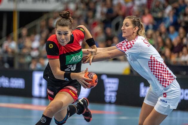 Handball Hannover 26.10.2019 Tag des Handballs DHB Länderspiel Frauen Deutschland (GER) - Kroatien (CRO) Emily Bölk