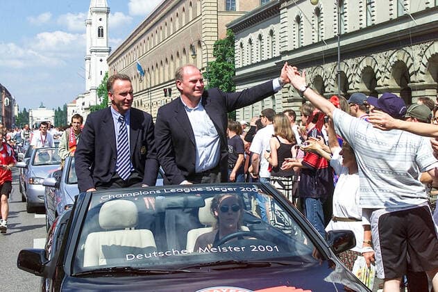 Fußball, FC Bayern München, Champions League Sieger 2001 FC Bayern Champions League Sieger 2001Rummenigge-Hoenes Auto-Corso Auto Corso