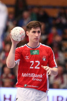 Handball 2. Handball Bundesliga 2019 2020 - Handball Sportverein Hamburg vs. VfL Luebeck-Schwartau Philipp Bauer (Hamburg) im Portrait. Sporthalle Alsterdorf Hamburg Foto: Frank Schoof