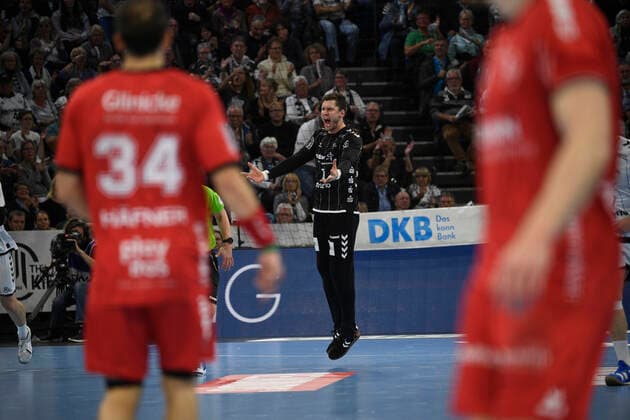Niklas Landin Jacobsen (THW Kiel) jubelt, Handball-Bundesliga, Liqui-Moly-HBL, Männer, 11. Spieltag, THW Kiel vs Melsungen, 31.10.19 Kiel Sparkassen Arena Schleswig-Holstein Germany
