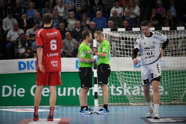 Schiedsrichter Geipel Helbig, Handball-Bundesliga, Liqui-Moly-HBL, Männer, 11. Spieltag, THW Kiel vs Melsungen, 31.10.19 Kiel Sparkassen Arena Schleswig-Holstein Germany