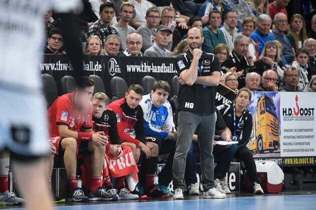 Melsungen-Trainer Heiko Grimm, Handball-Bundesliga, Liqui-Moly-HBL, Männer, 11. Spieltag, THW Kiel vs Melsungen, 31.10.19 Kiel Sparkassen Arena Schleswig-Holstein Germany