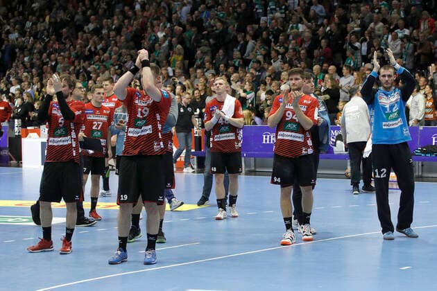 31.10.2019, Swiss Life Hall, Hannover, Ligaspiel, 1. Liga, TSV Hannover-Burgdorf vs HSG Nordhorn-Lingen, im Bild Die Mannschaft der HSG Nordhorn-Lingen nach der Niederlage TSV Hannover-Burgdorf vs HSG Nordhorn-Lingen