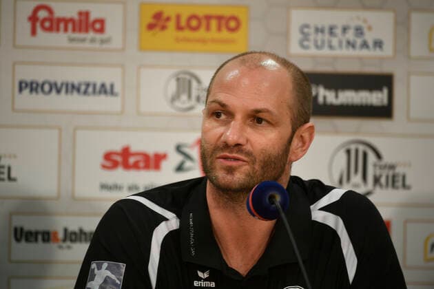 Melsungen-Trainer Heiko Grimm, Handball-Bundesliga, Liqui-Moly-HBL, Männer, 11. Spieltag, THW Kiel vs Melsungen, 31.10.19 Kiel Sparkassen Arena Schleswig-Holstein Germany
