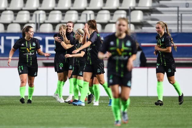 joie equipe (Breidablik) FOOTBALL : PSG vs Breidablik - Ligue des Champions Feminine - 31 10 2019 GwendolineLeGoff Panoramic 