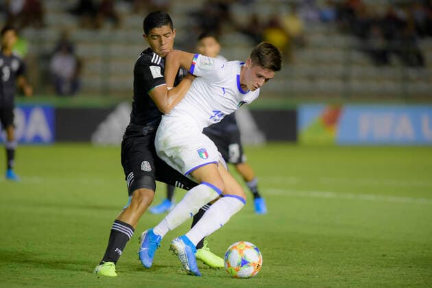 Sub 17 Mexico e Itália BRASÍLIA, DF - 31.10.2019: SUB 17 MEXICO E ITÁLIA - mex10 and Nicolo Cudrig during U17, U 17 Mexico and Italy. Match valid for the FIFA U17 World Cup group stage. Bezerrão Stadium in Brasilia, DF. (Photo: Reinaldo Reginato Fotoarena) x1823548x  ReinaldoxReginato