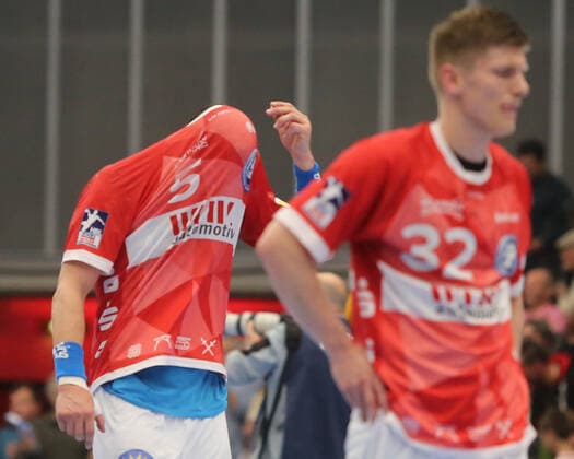 Sport Bilder des Tages Max Darj (Bergischer HC, 5) und Jeffrey Boomhouwer (Bergischer HC, 32) nach dem Abpfiff beim Spiel TSG Ludwigshafen Friesenheim vs. Bergischer HC in der 1. Handball Bundesliga am 30.10.2019, TSG Ludwigshafen Friesenheim - Bergischer HC, Handball, 1. Bundesliga, 30.10.2019 Ludwigshafen Copyright: xEibner-Pressefotox xMichaelxBermelx