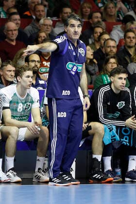31.10.2019, Swiss Life Hall, Hannover, Ligaspiel, 1. Liga, TSV Hannover-Burgdorf vs HSG Nordhorn-Lingen, im Bild Carlos Ortega (Trainer, Han.-Burgdorf) TSV Hannover-Burgdorf vs HSG Nordhorn-Lingen